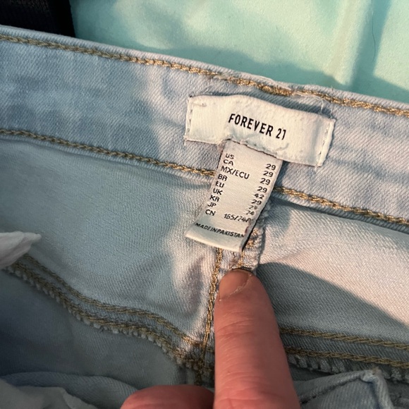 Skinny jeans - Picture 2 of 3